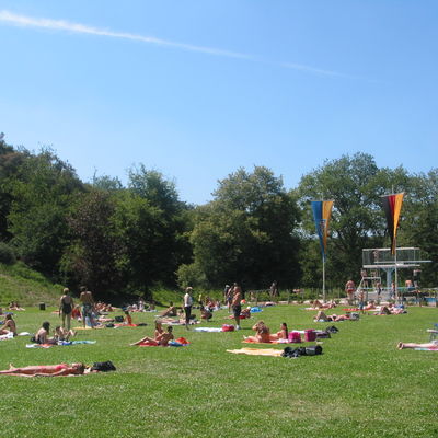Bild vergrößern: Freibadsaison 2008